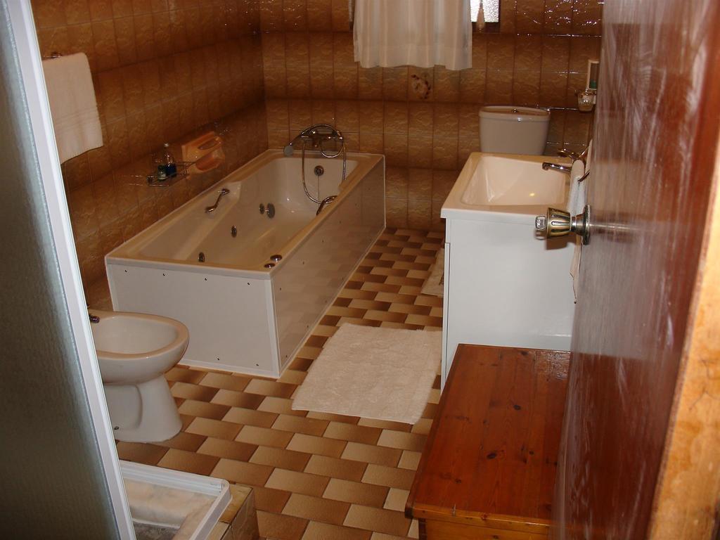 On The Bay Guesthouse Kruisfontein Rom bilde